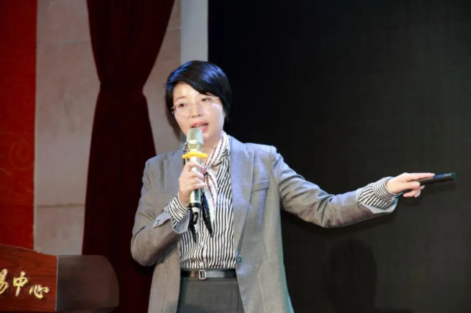 91香蕉视频在线播放（ān）物（wù）聯參（cān）加天府股交中心路演